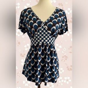 Suzie in the City Y2K 2000s Retro Chic Boho Tie around Blouse size Medium